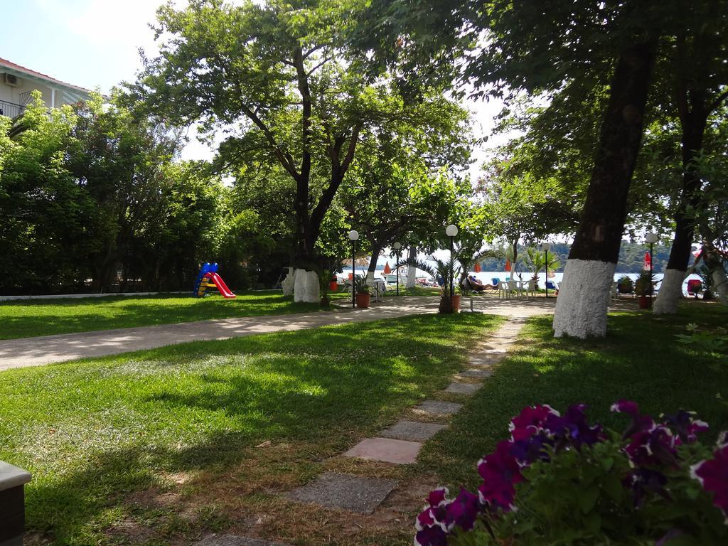 Avra Beach Hotel Nydri  Exterior foto